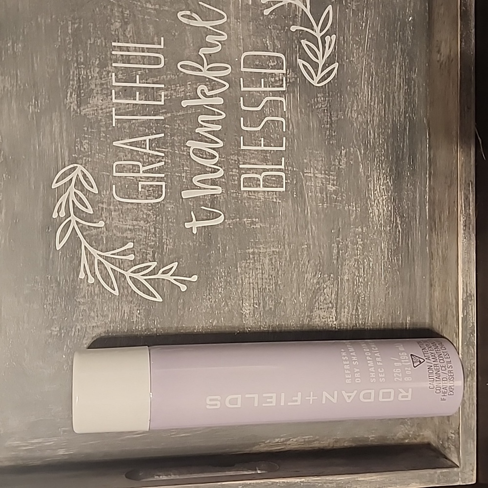 Rodan+Fields Refresh Dry Shampoo 8oz!